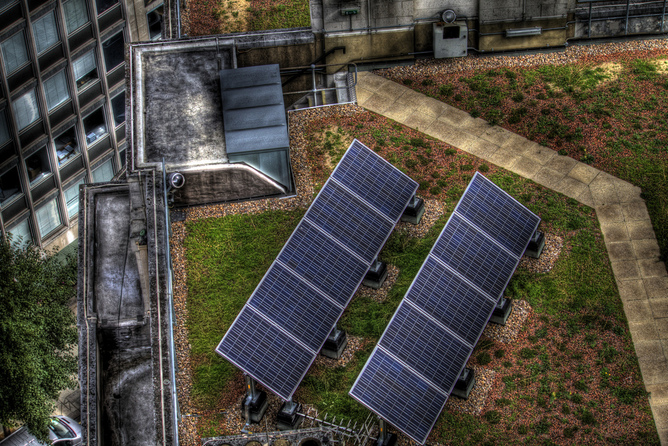 rooftop solar panels (TheConversation May 2013)